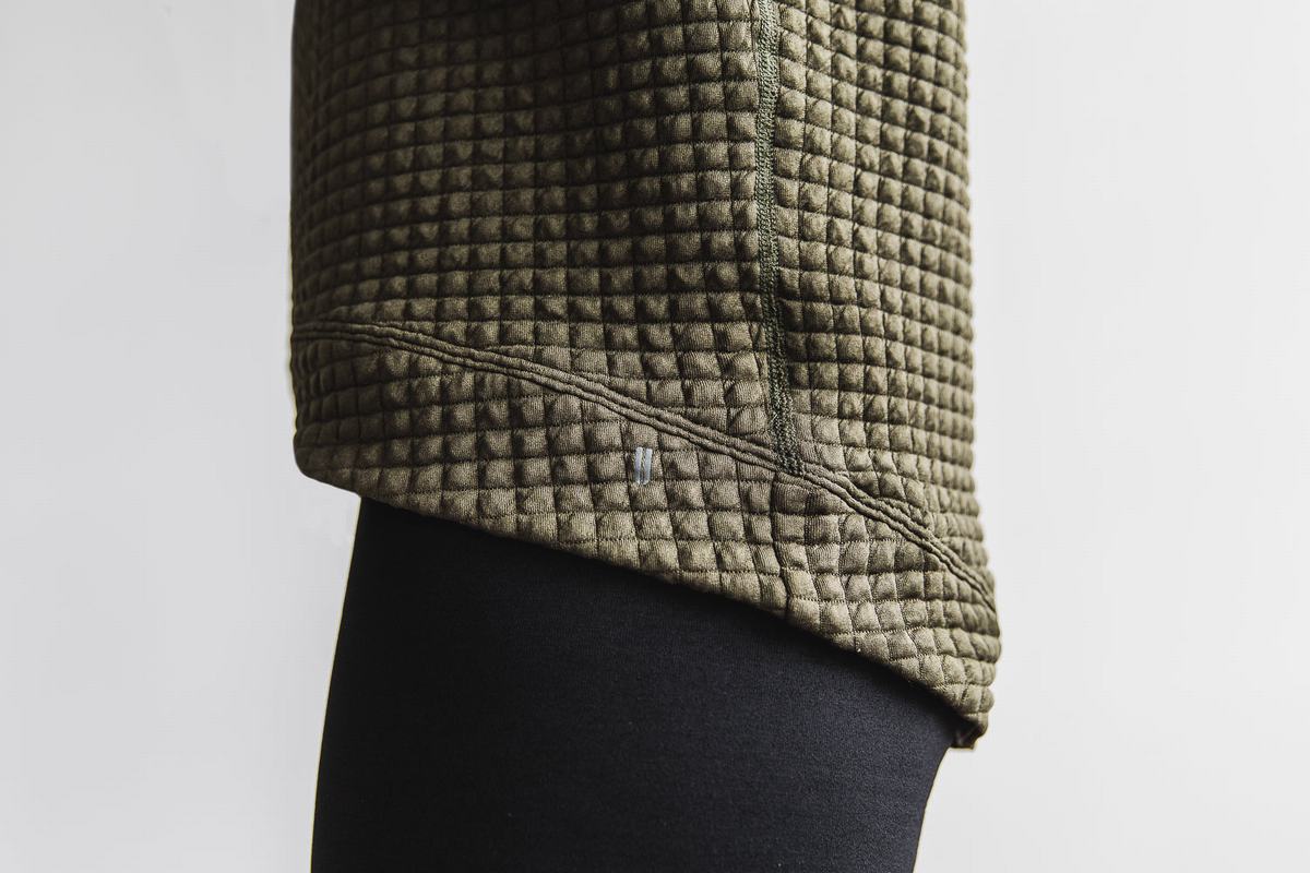 Nobull Quilted Crew Women's Pullover Green | Australia (ZA1520)